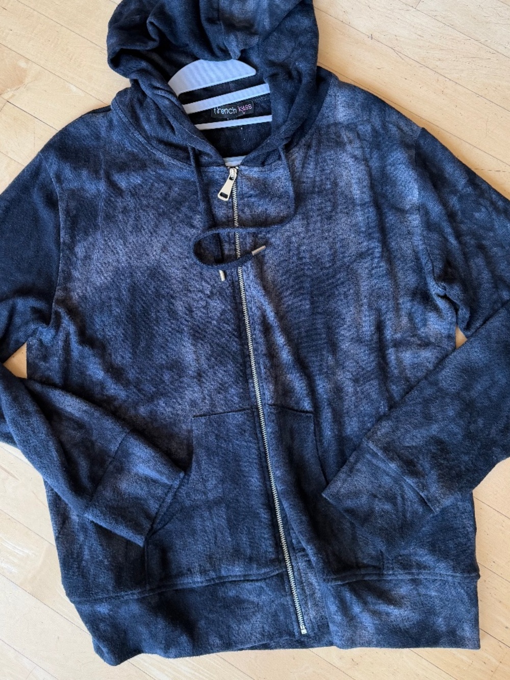 French Kyss Marble black/gray wash hoodie, M,  CB2589 - Picture 4 of 4
